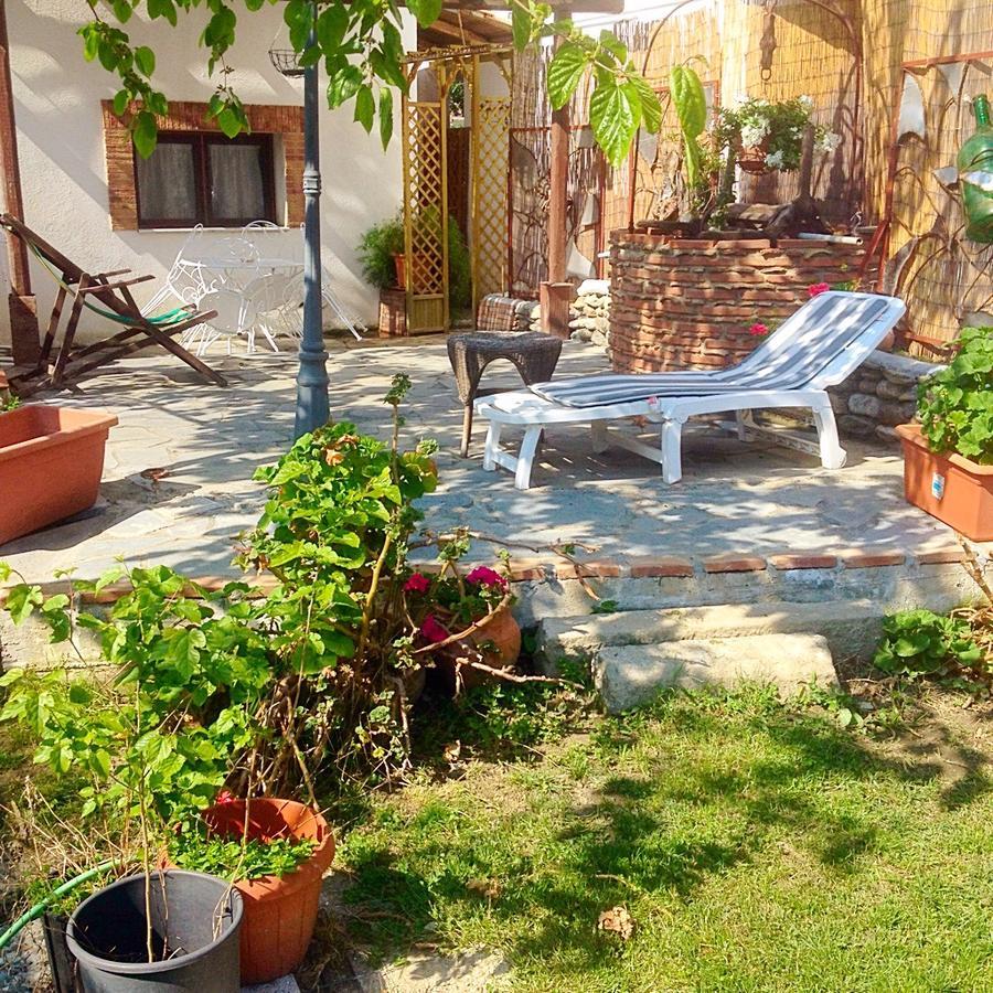 Casa Vacanze Borgo Borghese Sant'Alessio Siculo Ngoại thất bức ảnh